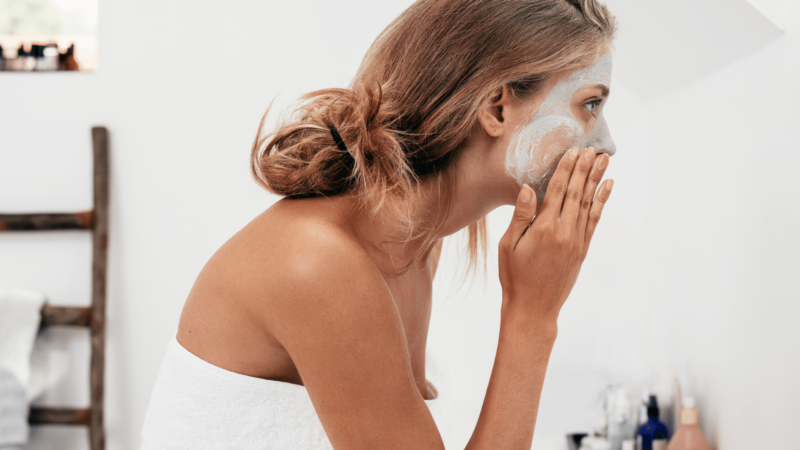 9 Steps to DIY an At Home Facial